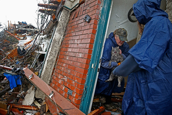 At least 11 die in Texas tornadoes [Photos]